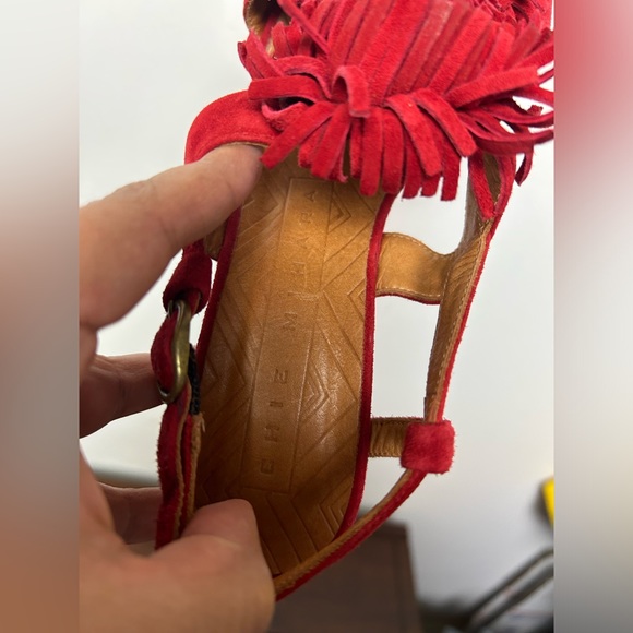CHIE MIHARA MADE IN SPAIN RED POM POM HEELS SUEDE LEATHER STRAPS SANDALS 38 - Picture 9 of 9
